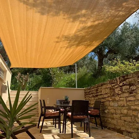 Agraria 1 Bedroom Basement *
