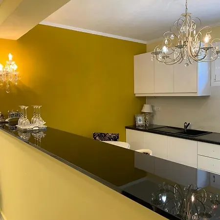 Agraria 1 Bedroom Basement *